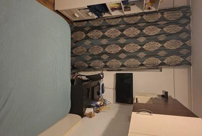 Apartament cu 3 camere decomandat în 9 Mai - 4