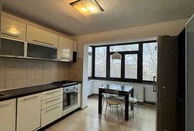 Apartament cu 3 camere decomandat, mobilat în Faleza Nord - 17