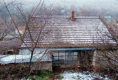 MOLDOVA NOUA, Casa 4 camere, Suprafata totala teren: 324 mp - 20