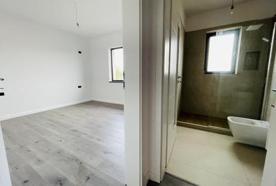 Casă cu 4 camere cu Teren 400 Mp în Țegheș - 4