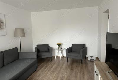 De vanzare apartament 3 camere - 1