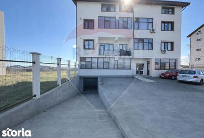 Spațiu comercial, de 170 mp, în Central - 5