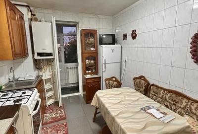 Inchiriere apartament 3 camere -Aleea Gradinilor, City Park Mall - 14