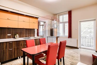 Apartament 2 camere Bd. Revolutiei, in cladire istorica - 5
