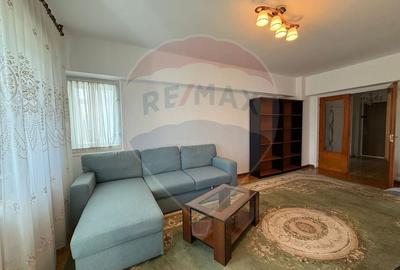 Apartament cu 3 camere decomandat în Unirii