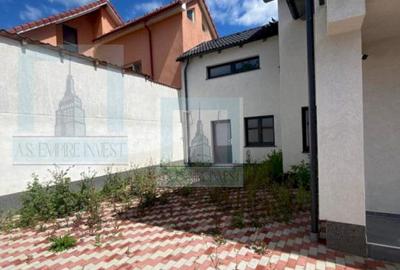 Casa/Villa, singur in curte - zona Codlea (ID:12793) - 2