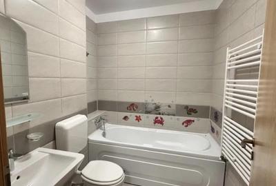 Apartament cu 2 camere decomandat în Tractorul - 4