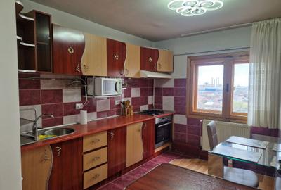 Apartament cu 3 camere decomandat în 1 Decembrie - 7