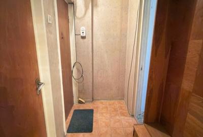 Apartament cu 2 camere semidecomandat în - 5