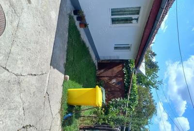 Casă cu 3 camere în Central - 2