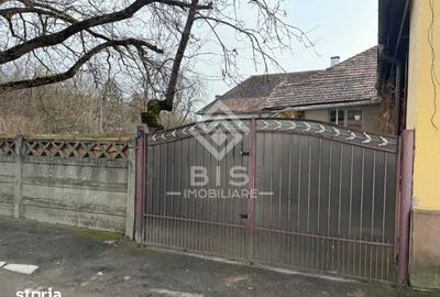 Casă cu 5 camere cu Teren 1400 Mp în Central - 2