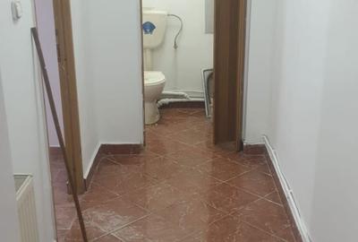 Spațiu comercial, de 55 mp, în Central - 7