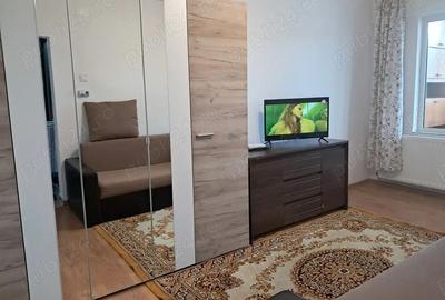 Inchiriez apartament cu o camera, termen scurt - 3
