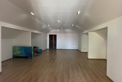 Casă cu 5 camere cu Teren 500 Mp în Est - 4