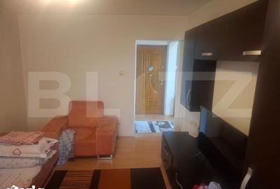 Apartament cu 3 camere decomandat în Sud - 1