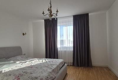 Zona Marul de Aur, 3 camere, etaj 2 - 3