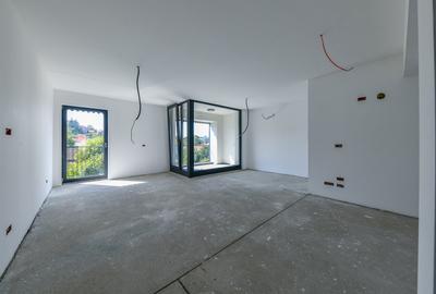 Apartament cu 3 camere, cu balcon tip logie - 2