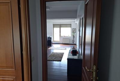 Apartament cu 2 camere semidecomandat în Capitale - 4