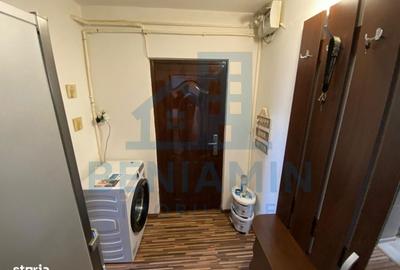 Apartament cu 2 camere semidecomandat în Craiovița Nouă - 8
