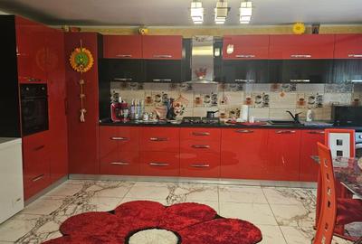 Casă cu 3 camere în Central - 6