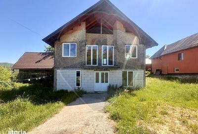 Casă cu 2 camere în Mara - 4