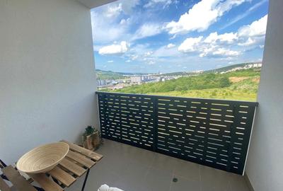 Apartament cu 3 camere semidecomandat în Exterior Vest - 2