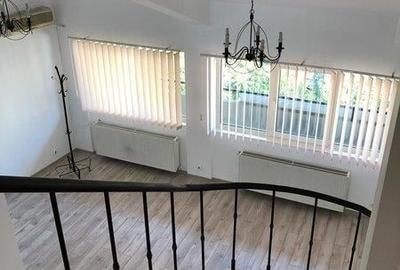 Apartament  5 camere pretabil pentru firma, Universitate - 11