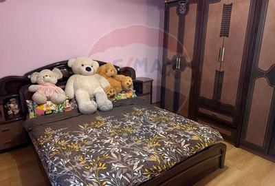 VANZARE Apartament cu 3 camere in zona Voluntari - 28