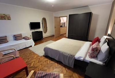 Apartament semidecomandat în Centrul Istoric - 6