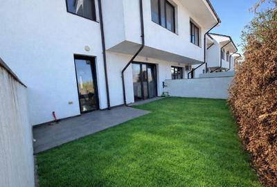 Duplex cu 4 camere cu Canalizare în Central - 4