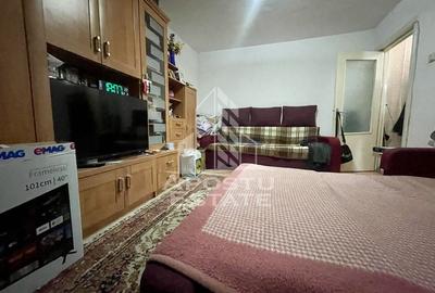 Apartament cu o camera la etajul 2, zona Buziasului