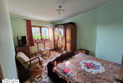 Apartament cu 4 camere decomandat în George Enescu - 3