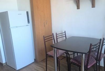 Apartament cu 2 camere spațioase zona Poli 2 - 7