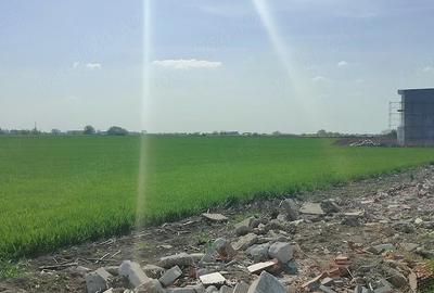 Teren de 2000 mp, în Aradului - 1