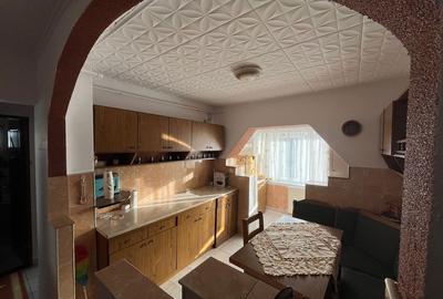 Apartament cu 2 camere în Micro 17 - 1
