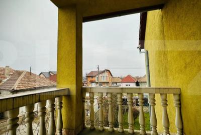 Apartament cu 5 camere decomandat în Gai - 6