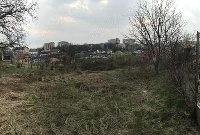 Teren de 1043 mp, în Tătărași - 5