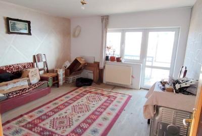 Casă cu 5 camere cu Teren 643 Mp în Nicolae Bălcescu - 4