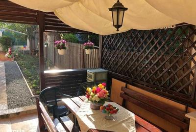 Casă cu 3 camere în Central