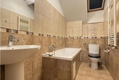 GIROC - 3 Camere - Zona excelenta - Etajul 2 - Parcare privata GIROC - 3 Camere - Zona excelenta - Etajul 2 - Parcare privata - 5