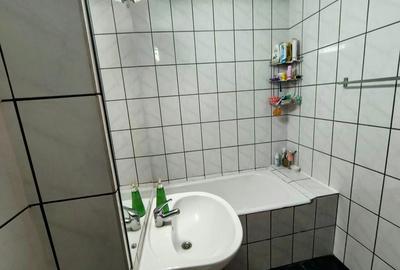 Apartament cu 4 camere decomandat în Central - 5