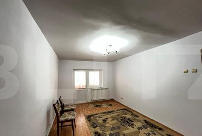 Inchiriere apartament cu 4 camere Boto?ani - 3