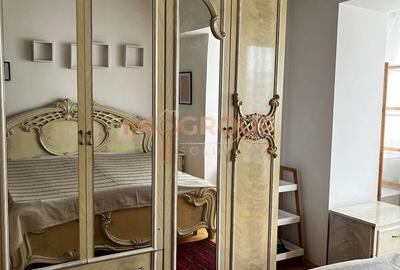 Apartament cu 3 camere decomandat, mobilat în Nicolina