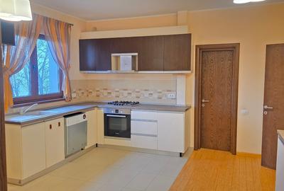 Polona, b dul Dacia - 27