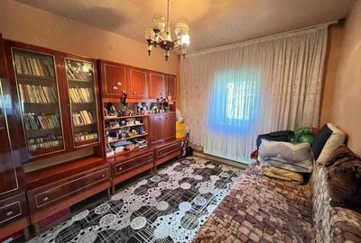 Casa individuala Varias apa centrala pe gaz canalizare 1500mp - 11