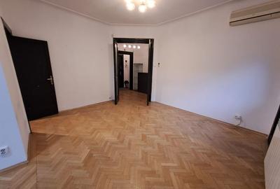 De vânzare: apartament cu 2 camere, pe Calea Dorobanților - 6