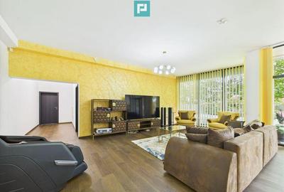 Casă cu 5 camere cu Teren 1423 Mp în Săcălaz