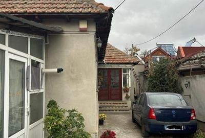 CASA BCA  DE VANZARE KM 5 | TOATE UTILITATILE| - 1