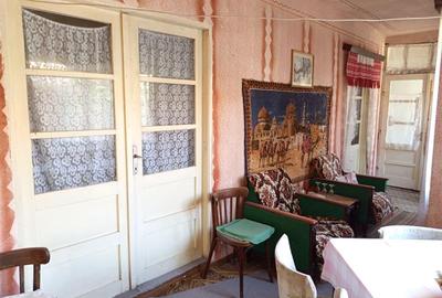 Casă individuală cu 5 camere cu Teren 1439 Mp în Iam - 18