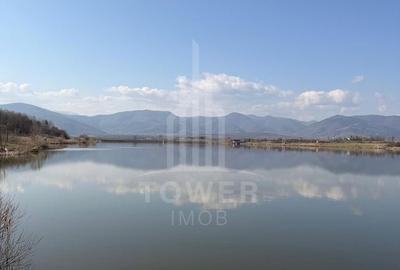 Spațiu comercial, în Săcel